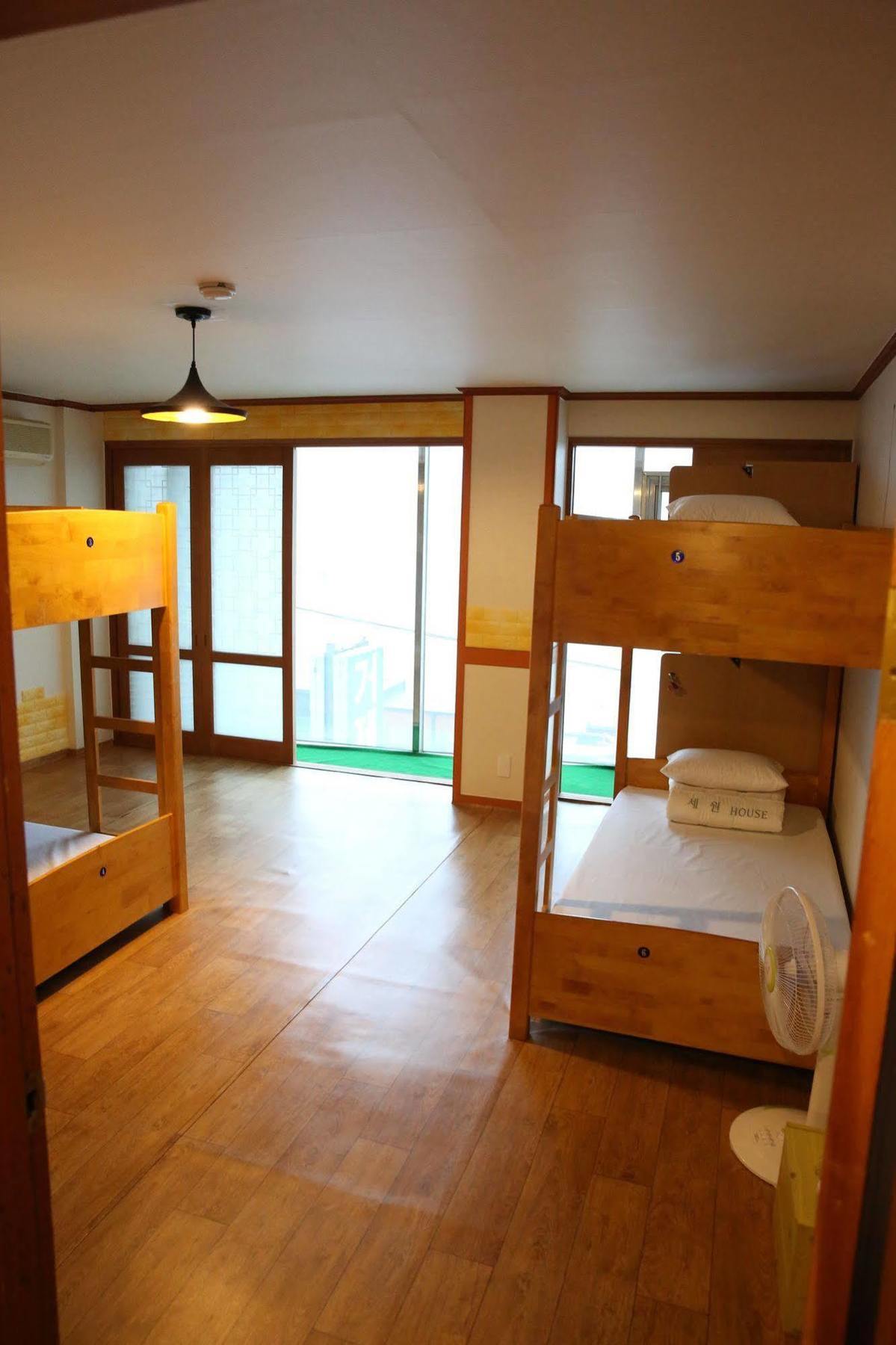 Yes Guesthouse Busan Dış mekan fotoğraf