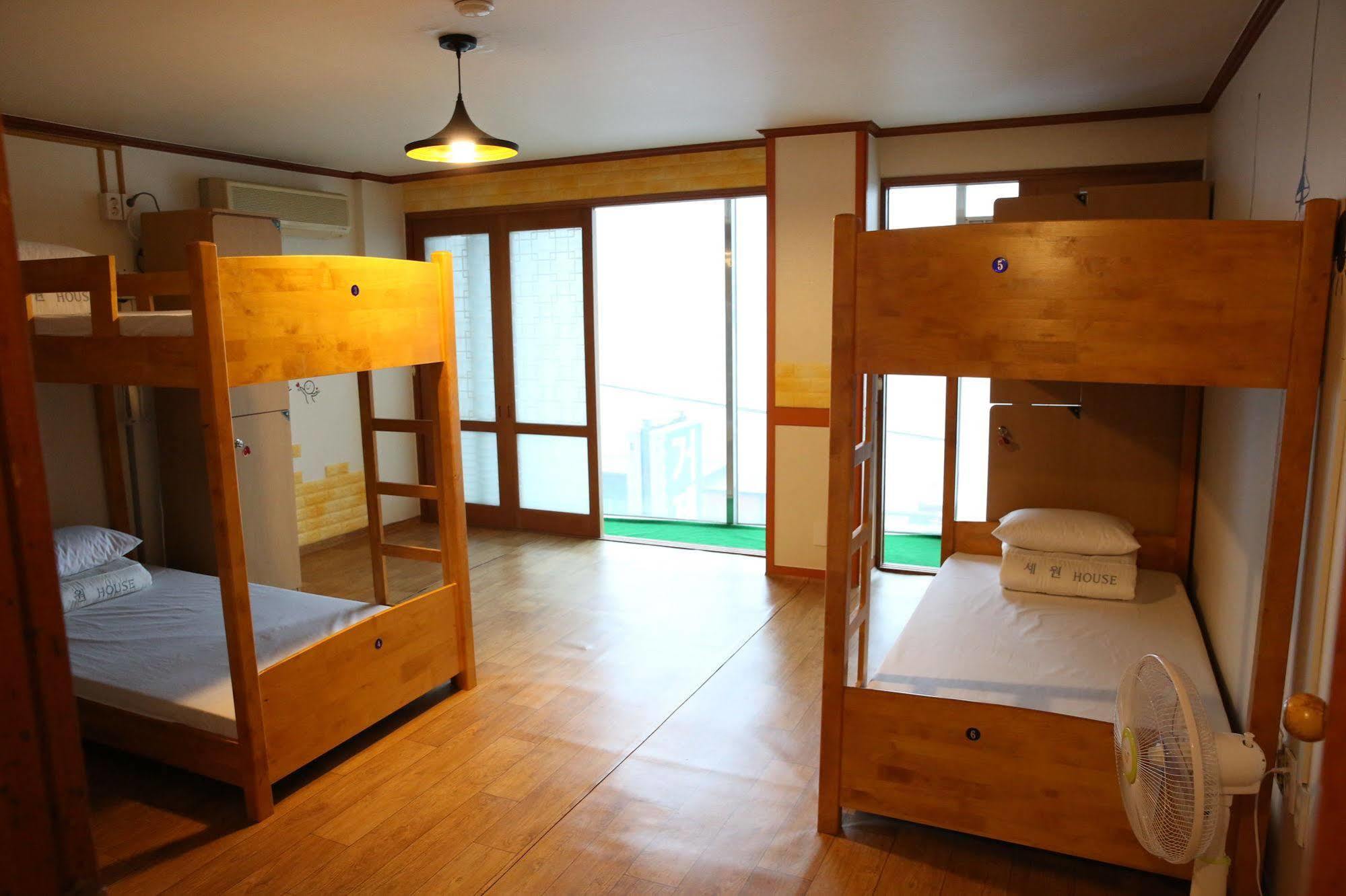 Yes Guesthouse Busan Dış mekan fotoğraf