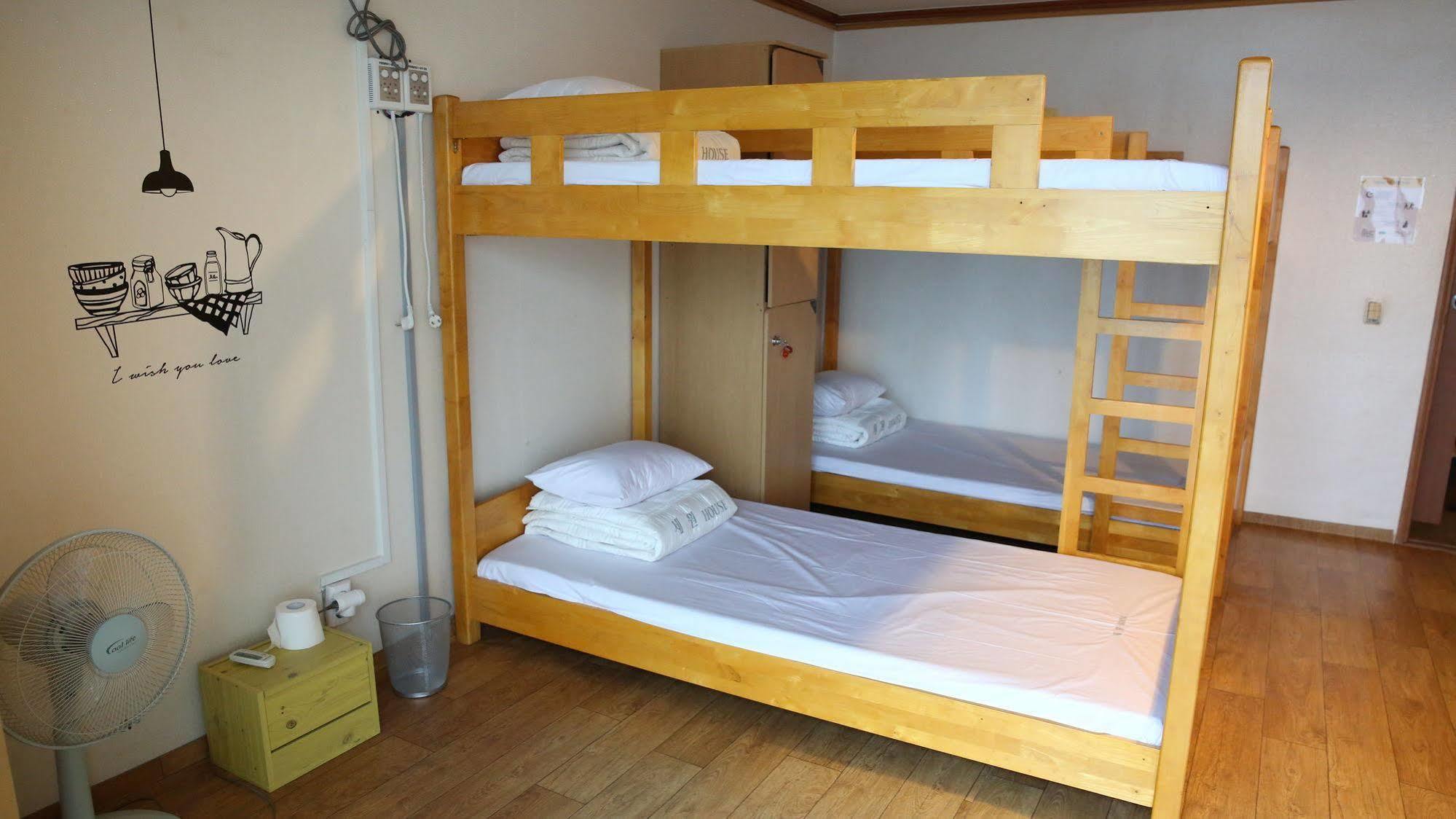 Yes Guesthouse Busan Dış mekan fotoğraf